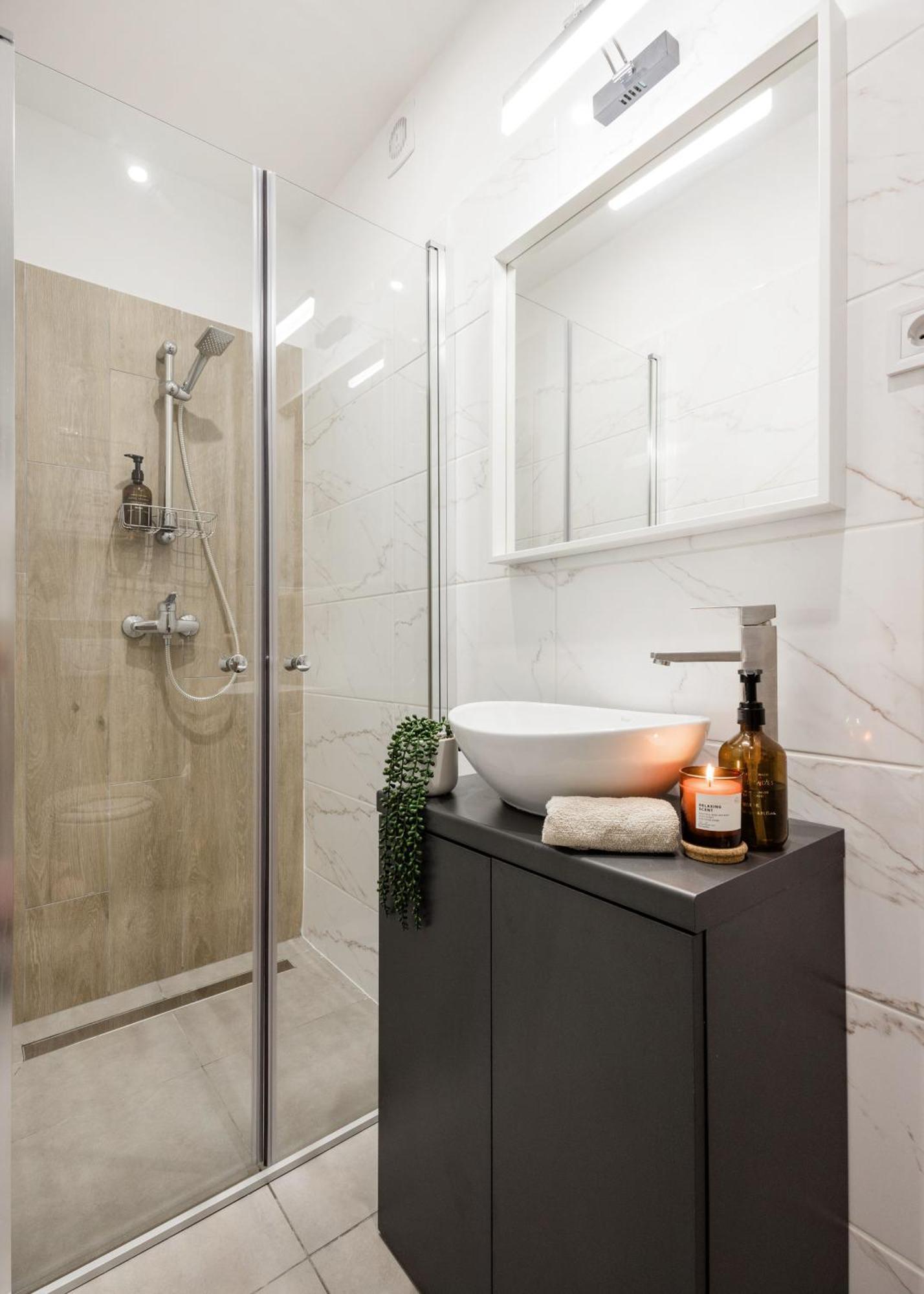 Central Budapest Oasis - Modern Charm, Timeless Comfort Exteriér fotografie