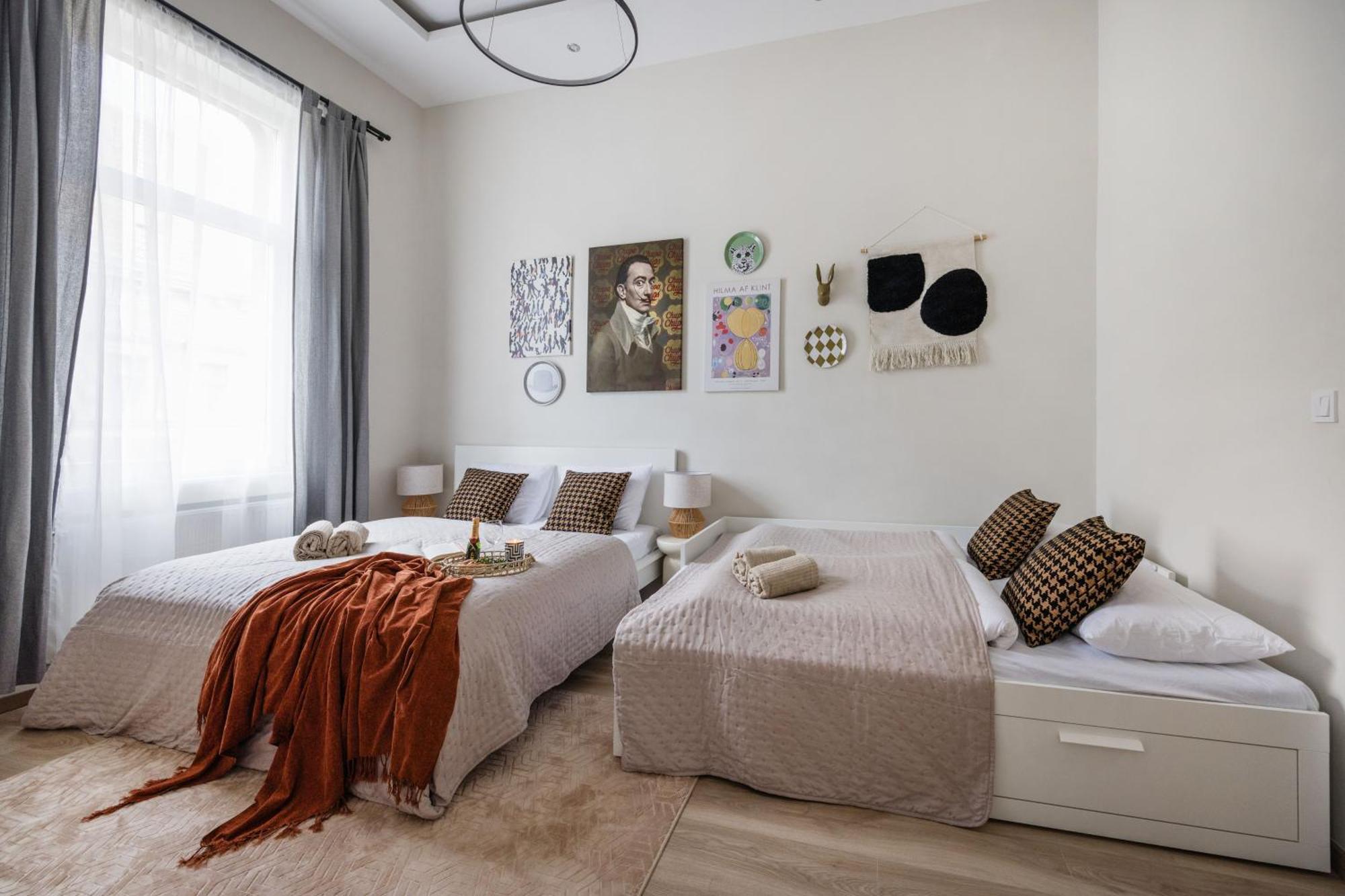 Central Budapest Oasis - Modern Charm, Timeless Comfort Exteriér fotografie