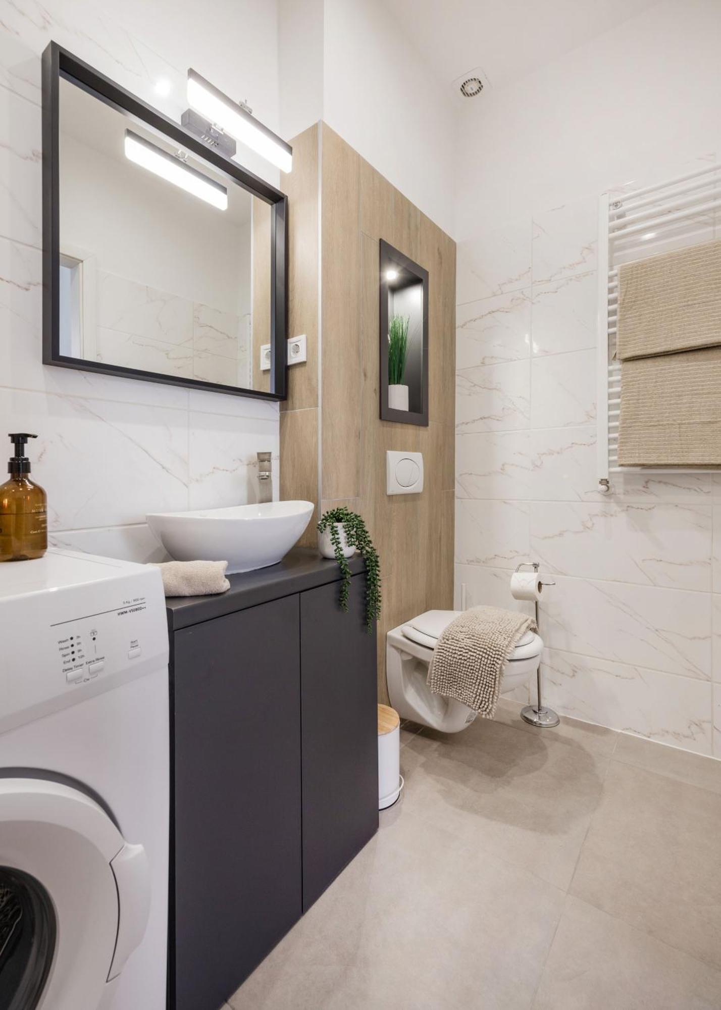 Central Budapest Oasis - Modern Charm, Timeless Comfort Exteriér fotografie
